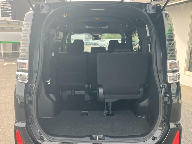 ヴォクシー ZS 社外フルセグナビ/ビルトインETC/社外フリップダウンモニター(16枚目)