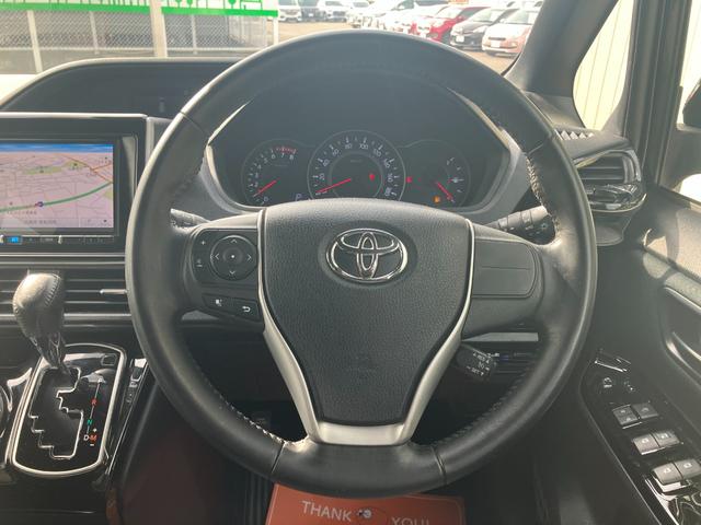 ヴォクシー ZS 社外フルセグナビ/ビルトインETC/社外フリップダウンモニター(19枚目)