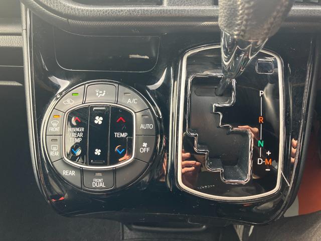 ヴォクシー ZS 社外フルセグナビ/ビルトインETC/社外フリップダウンモニター(20枚目)