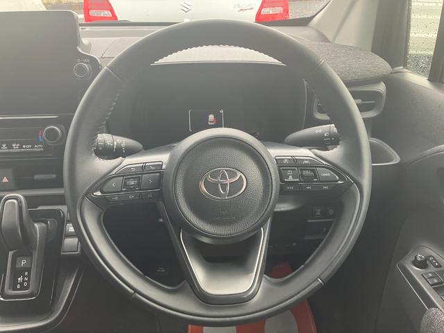 シエンタ ハイブリッドZ ACC 全方位カメラ ハンドルヒータ ETC2.0 シートヒータ 純正フルセグナビ(10枚目)