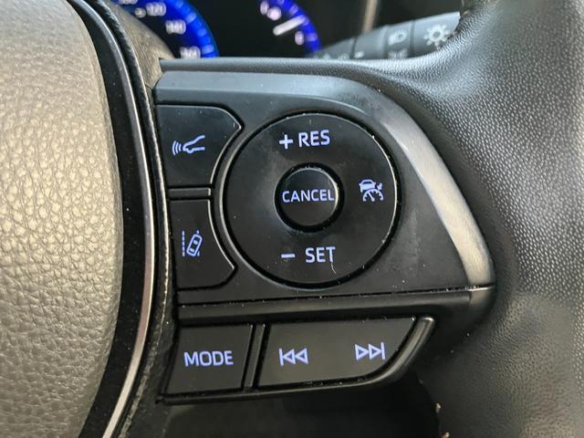 カローラツーリング ハイブリッド　ダブルバイビー　ステアリングヒーター／フロントフォグ／ブラインドスポットモニター／オートブレーコホールド／スタッドレスタイヤ（19枚目）