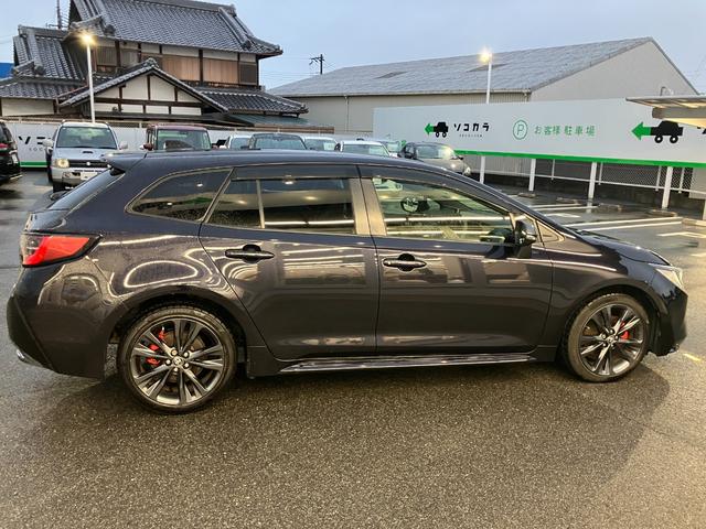 カローラツーリング ハイブリッド　ダブルバイビー　ステアリングヒーター／フロントフォグ／ブラインドスポットモニター／オートブレーコホールド／スタッドレスタイヤ（31枚目）