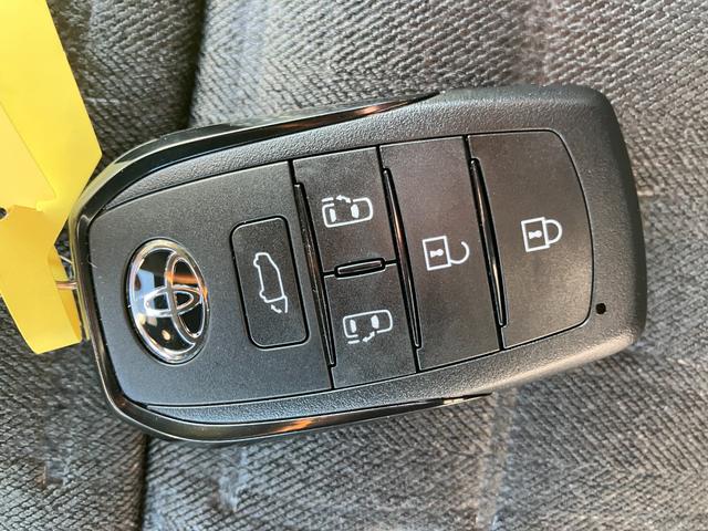 ヴォクシー Ｓ－Ｚ　純正ナビ／バックカメラ／フリップダウンモニター／Ｂｌｕｅｔｏｏｔｈ／アダプティブクルーズコントロール／両側電動スライドドア／ＬＥＤヘッドライト／ドライブレコーダー／ＥＴＣ２．０（26枚目）