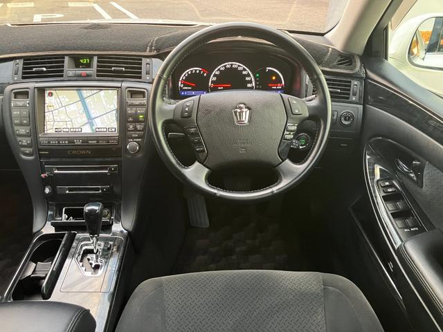 クラウン アスリート プレミアムエディション ワンオーナー/純正ナビ/バックカメラ/プッシュスタート/スポーツモード/コーナーセンサー/クルコン/パワーシート/ETC/スマートキー/スペアキー(5枚目)
