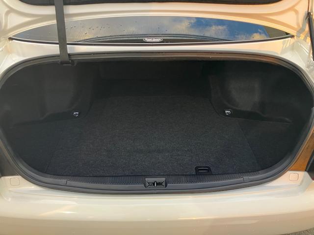 クラウン アスリート プレミアムエディション ワンオーナー/純正ナビ/バックカメラ/プッシュスタート/スポーツモード/コーナーセンサー/クルコン/パワーシート/ETC/スマートキー/スペアキー(10枚目)