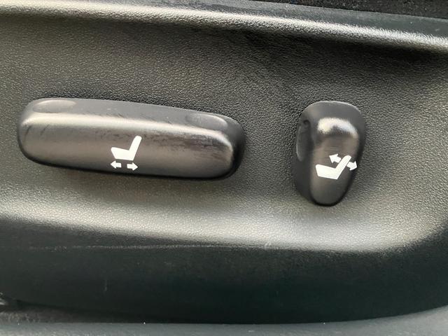 クラウン アスリート プレミアムエディション ワンオーナー/純正ナビ/バックカメラ/プッシュスタート/スポーツモード/コーナーセンサー/クルコン/パワーシート/ETC/スマートキー/スペアキー(21枚目)