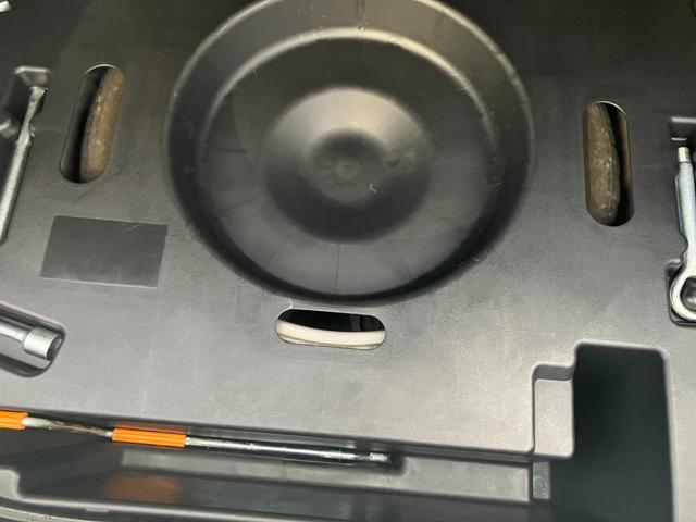 クラウン アスリート プレミアムエディション ワンオーナー/純正ナビ/バックカメラ/プッシュスタート/スポーツモード/コーナーセンサー/クルコン/パワーシート/ETC/スマートキー/スペアキー(28枚目)