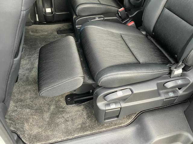 オデッセイ アブソルート・EX ホンダセンシング/純正フルセグナビ/ブラインドスポットモニター/バックカメラ/フリップダウンモニター/両側電動スライドドア/ETC/パドルシフト(13枚目)