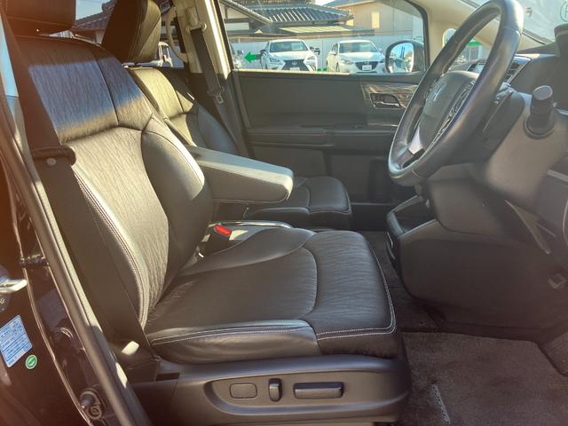 オデッセイ アブソルート・ＥＸホンダセンシング　純正８インチナビ／両側パワースライドドア／バックモニター／ドライブレコーダー／パワーシート／ビルトインＥＴＣ／パドルシフト／ＬＥＤヘッドライト／フォグランプ／フルセグＴＶ／ハーフレザーシート（8枚目）