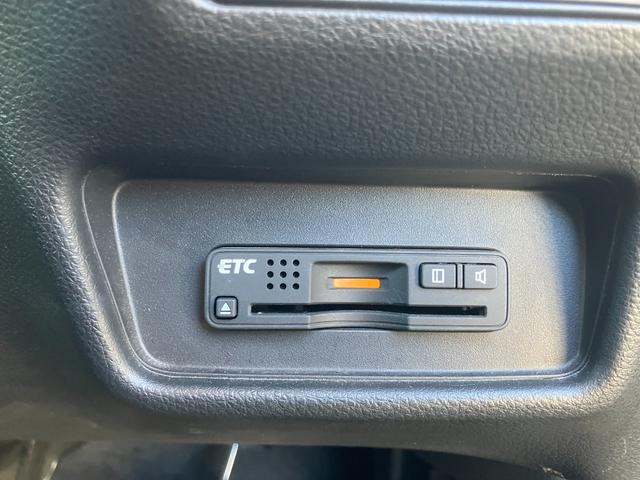 オデッセイ アブソルート・ＥＸホンダセンシング　純正８インチナビ／両側パワースライドドア／バックモニター／ドライブレコーダー／パワーシート／ビルトインＥＴＣ／パドルシフト／ＬＥＤヘッドライト／フォグランプ／フルセグＴＶ／ハーフレザーシート（23枚目）