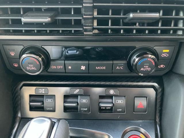 GT-R プレミアムエディション BOSEサウンド パドルシフト クルコン ETC ドラレコ バックカメラ 純正20インチホイール フルセグナビ(12枚目)