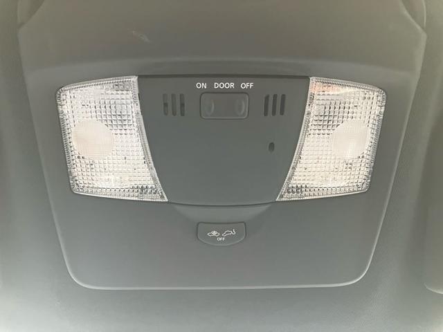 GT-R プレミアムエディション BOSEサウンド パドルシフト クルコン ETC ドラレコ バックカメラ 純正20インチホイール フルセグナビ(26枚目)