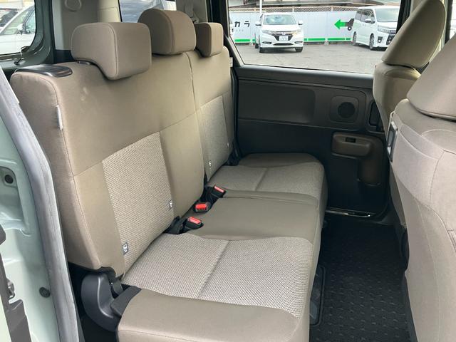 シエンタ ハイブリッドＧ　純正ディスプレイオーディオ／フルセグＴＶ／両側パワスラ／バックカメラ／ドライブレコーダー／ビルトインＥＴＣ／ＡＣ１００Ｖ電源／１５００Ｗコンセント／アダプティブクルーズ（9枚目）