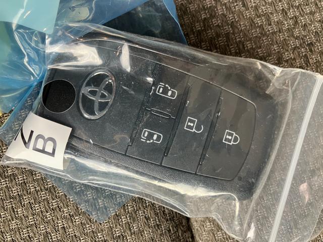 シエンタ ハイブリッドＧ　純正ディスプレイオーディオ／フルセグＴＶ／両側パワスラ／バックカメラ／ドライブレコーダー／ビルトインＥＴＣ／ＡＣ１００Ｖ電源／１５００Ｗコンセント／アダプティブクルーズ（20枚目）