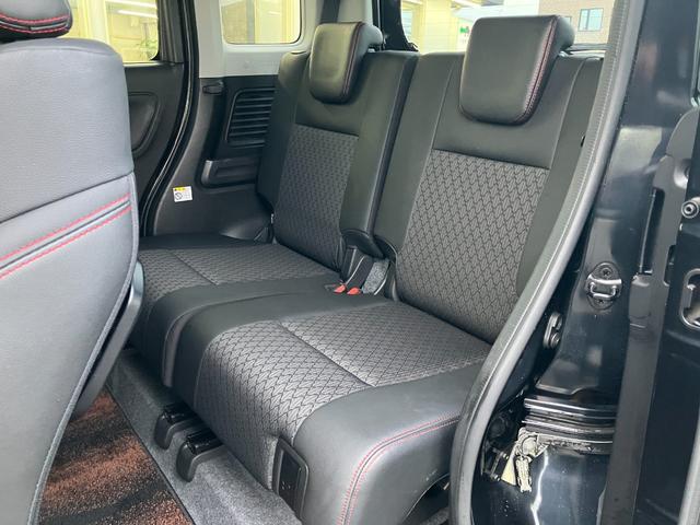 スペーシアカスタム ハイブリッドＸＳ　全方位モニター／ハーフレザーシート／スズキセーフティサポート／両側パワースライドドア／純正ナビフルセグＴＶ／純正１５インチＡＷ（14枚目）