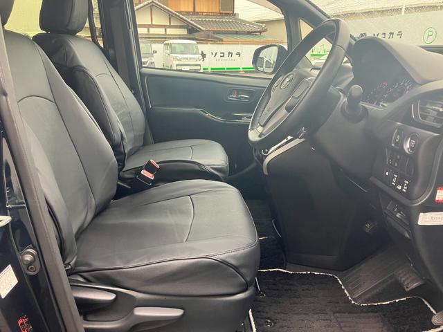 ヴォクシー ＺＳ　煌ＩＩ　純正ナビフルセグＴＶ／セーフティセンス／バックモニター／両側パワースライドドア／プッシュスタート／ＬＥＤヘッドライト／ＥＴＣ／クリアランスソナー（7枚目）