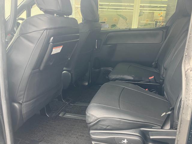 ヴォクシー ＺＳ　煌ＩＩ　純正ナビフルセグＴＶ／セーフティセンス／バックモニター／両側パワースライドドア／プッシュスタート／ＬＥＤヘッドライト／ＥＴＣ／クリアランスソナー（13枚目）