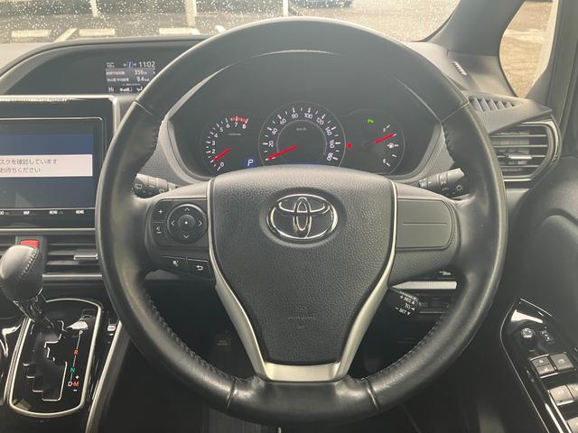 ヴォクシー ＺＳ　煌ＩＩ　純正ナビフルセグＴＶ／セーフティセンス／バックモニター／両側パワースライドドア／プッシュスタート／ＬＥＤヘッドライト／ＥＴＣ／クリアランスソナー（20枚目）