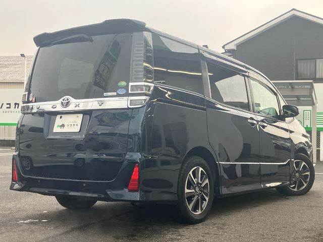 ヴォクシー ＺＳ　煌ＩＩ　純正ナビフルセグＴＶ／セーフティセンス／バックモニター／両側パワースライドドア／プッシュスタート／ＬＥＤヘッドライト／ＥＴＣ／クリアランスソナー（32枚目）