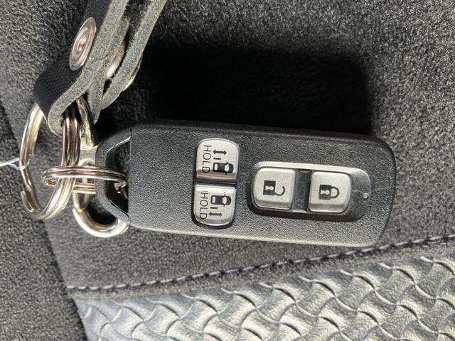 Ｎ－ＢＯＸカスタム Ｌ　スタイル＋ブラック　純正ナビ／バックカメラ／両側電動スライドドア／アダプティブクルーズコントロール／ＥＴＣ／ドライブレコーダー／Ｂｌｕｅｔｏｏｔｈ接続／ＬＥＤヘッドライト／シートヒーター／純正アルミホイル（13枚目）