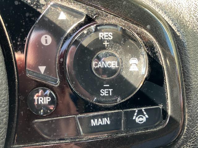 Ｎ－ＢＯＸカスタム Ｇ・Ｌターボホンダセンシング　クルーズコントロール　両側パワースライドドア　ＥＴＣ　社外ＳＤナビ　フルセグＴＶ　バックカメラ　衝突被害軽減ブレーキ（7枚目）