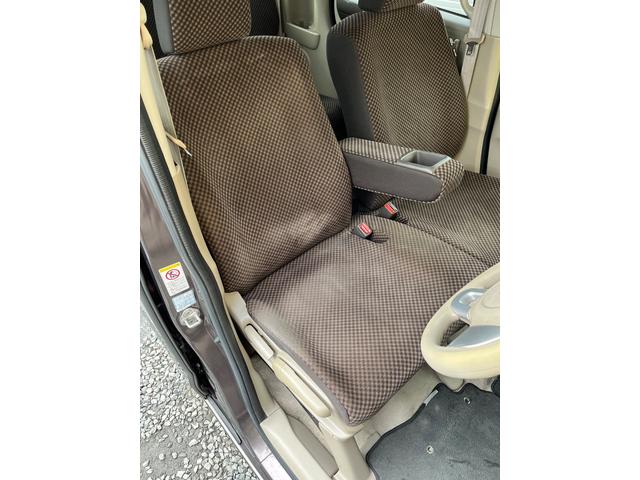 Ｎ－ＢＯＸ ２トーンカラースタイル　Ｇ　ＳＳパッケージ　純正ナビ　バックカメラ　ＥＴＣ　両側パワースライドドア　あんしんパッケージ　純正アルミホイール　Ｂｌｕｅｔｏｏｔｈ対応　オートエアコン（6枚目）