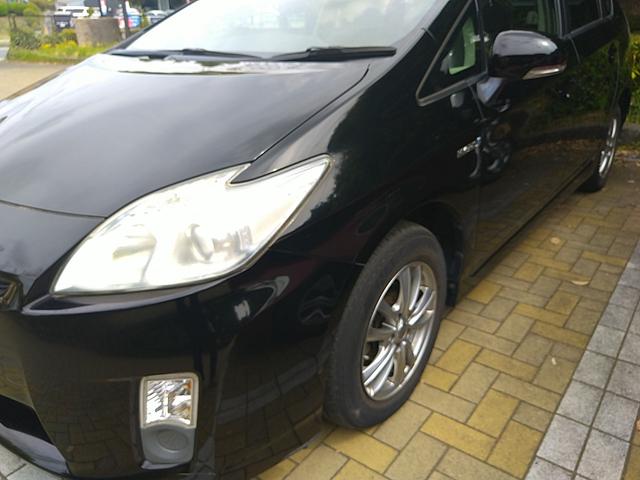 プリウス Ｌ　ＣＤ　ＤＶＤ　テレビ　ナビ　ＥＴＣ　キーレス　電格ミラー　オートエアコン　プッシュスタート（9枚目）