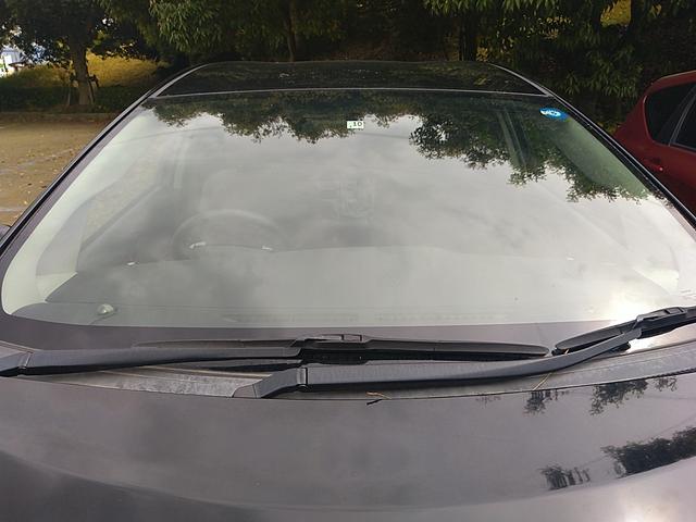 プリウス Ｌ　ＣＤ　ＤＶＤ　テレビ　ナビ　ＥＴＣ　キーレス　電格ミラー　オートエアコン　プッシュスタート（37枚目）