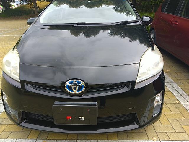 プリウス Ｌ　ＣＤ　ＤＶＤ　テレビ　ナビ　ＥＴＣ　キーレス　電格ミラー　オートエアコン　プッシュスタート（41枚目）