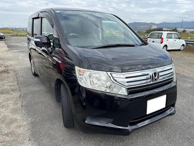 ステップワゴン Ｇ　Ｌパッケージ　社外ナビ　ＣＤ／ＤＶＤ／ブルーレイ　フルセグ　バックカメラ　前後ドライブレコーダー　フリップダウンモニター　レザーシート　ＥＴＣ／ＰＷ／ＰＳ／ＢＴ　Ｗエアコン　アルミホイール　両側電動スライドドア（3枚目）