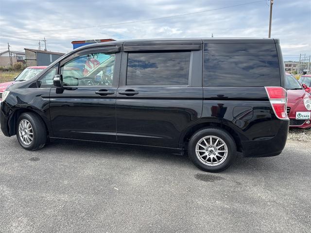 ステップワゴン Ｇ　Ｌパッケージ　社外ナビ　ＣＤ／ＤＶＤ／ブルーレイ　フルセグ　バックカメラ　前後ドライブレコーダー　フリップダウンモニター　レザーシート　ＥＴＣ／ＰＷ／ＰＳ／ＢＴ　Ｗエアコン　アルミホイール　両側電動スライドドア（7枚目）