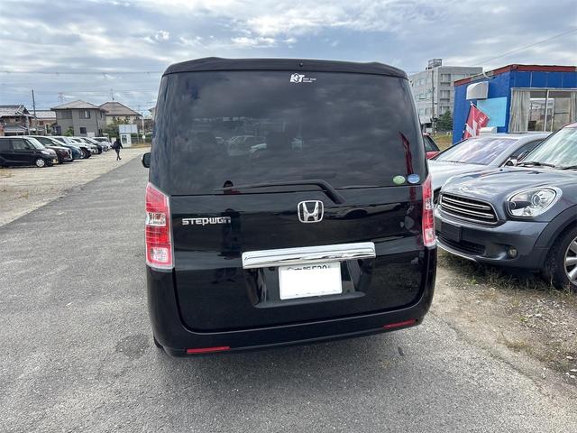 ステップワゴン Ｇ　Ｌパッケージ　社外ナビ　ＣＤ／ＤＶＤ／ブルーレイ　フルセグ　バックカメラ　前後ドライブレコーダー　フリップダウンモニター　レザーシート　ＥＴＣ／ＰＷ／ＰＳ／ＢＴ　Ｗエアコン　アルミホイール　両側電動スライドドア（10枚目）