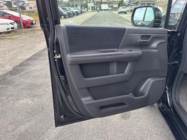 ステップワゴン Ｇ　Ｌパッケージ　社外ナビ　ＣＤ／ＤＶＤ／ブルーレイ　フルセグ　バックカメラ　前後ドライブレコーダー　フリップダウンモニター　レザーシート　ＥＴＣ／ＰＷ／ＰＳ／ＢＴ　Ｗエアコン　アルミホイール　両側電動スライドドア（15枚目）