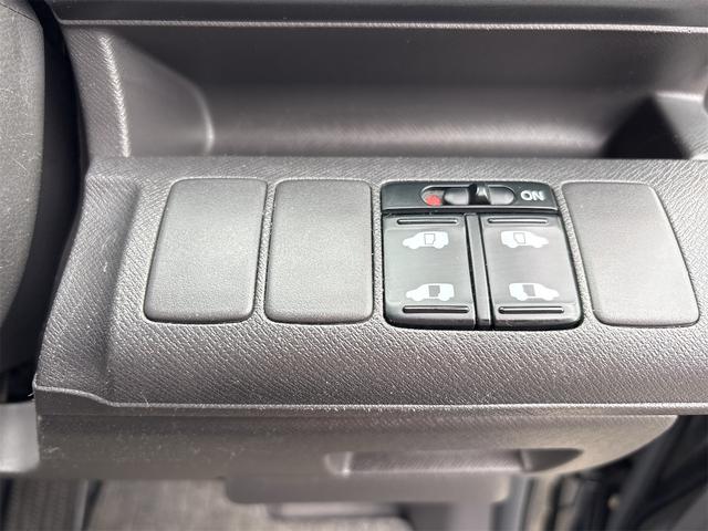 ステップワゴン Ｇ　Ｌパッケージ　社外ナビ　ＣＤ／ＤＶＤ／ブルーレイ　フルセグ　バックカメラ　前後ドライブレコーダー　フリップダウンモニター　レザーシート　ＥＴＣ／ＰＷ／ＰＳ／ＢＴ　Ｗエアコン　アルミホイール　両側電動スライドドア（32枚目）