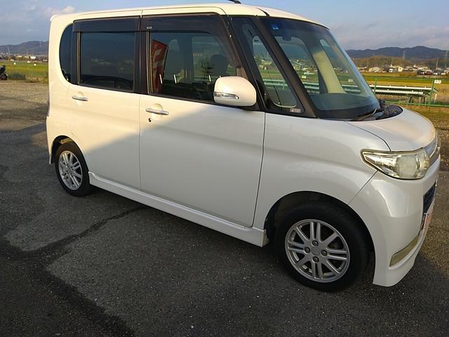 タント カスタムＶセレクション　ナビ　テレビ　ＥＴＣ　ＰＷ　ＰＳ　エアコン　アルミホイール（4枚目）