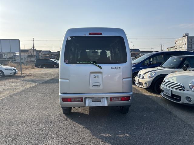 ハイゼットカーゴ デラックスリミテッド　５速ＭＴ　４ＷＤ　エアコン　パワーウィンドウ　パワーステアリング　両側スライドドア　商用車（7枚目）