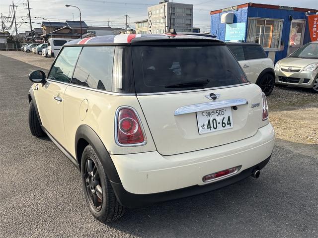 ＭＩＮＩ クーパー　社外ナビ、テレビ、エアコン、バックカメラ、ＥＴＣ、アルミ、ラッピングルーフ（13枚目）