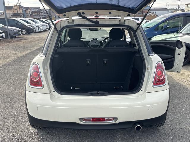 ＭＩＮＩ クーパー　社外ナビ、テレビ、エアコン、バックカメラ、ＥＴＣ、アルミ、ラッピングルーフ（22枚目）