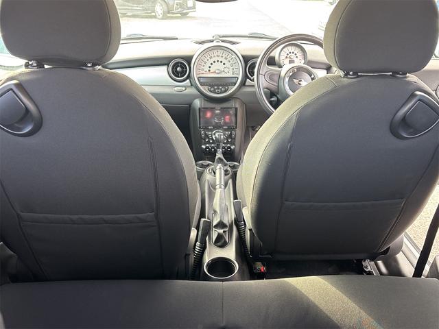 ＭＩＮＩ クーパー　社外ナビ、テレビ、エアコン、バックカメラ、ＥＴＣ、アルミ、ラッピングルーフ（24枚目）