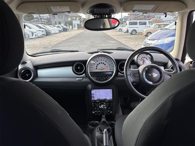 ＭＩＮＩ クーパー　社外ナビ、テレビ、エアコン、バックカメラ、ＥＴＣ、アルミ、ラッピングルーフ（40枚目）