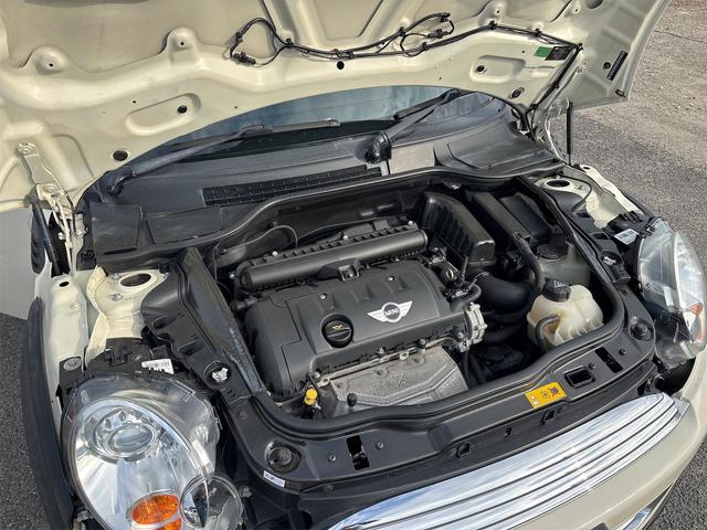 ＭＩＮＩ クーパー　社外ナビ、テレビ、エアコン、バックカメラ、ＥＴＣ、アルミ、ラッピングルーフ（53枚目）