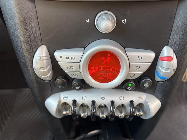 MINI クーパーS クラブマン エアコン ETC デジタルミラー ドラレコ パドルシフト 16インチアルミ PW PS レザー調シートカバー スペアキー(32枚目)