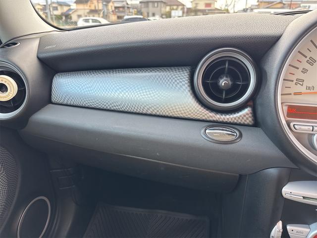 MINI クーパーS クラブマン エアコン ETC デジタルミラー ドラレコ パドルシフト 16インチアルミ PW PS レザー調シートカバー スペアキー(41枚目)