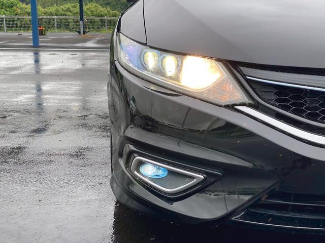 ジェイド ハイブリッドＸ　メモリーナビ　リアカメラ　フルセグ　スマートキー　ＬＥＤヘッドライト　衝突軽減ブレーキ　クルコン　Ｂｌｕｅｔｏｏｔｈ　純正１７インチアルミ　ＥＴＣ（17枚目）
