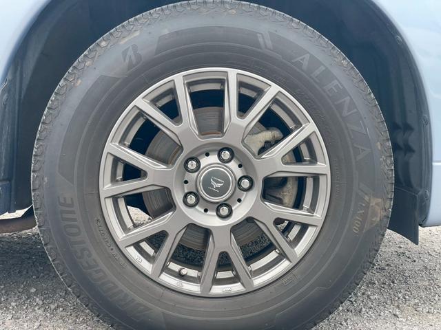 アウトランダーＰＨＥＶ Ｇプレミアムパッケージ　４ＷＤ　ＳＤナビ　リアカメラ　フルセグ　スマートキー　ＨＩＤヘッドライト　衝突軽減ブレーキ　ドラレコ　クルコン　Ｂｌｕｅｔｏｏｔｈ　ＵＳＢ　社外アルミ　ＥＴＣ（18枚目）