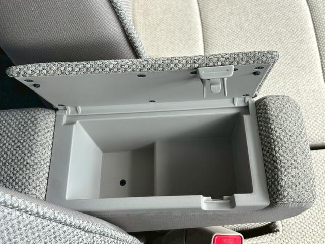 アルトラパン Ｓ　メモリーナビ　リアカメラ　フルセグ　スマートキー　ＨＩＤヘッドライト　衝突軽減ブレーキ　ドラレコ　シートヒーター　Ｂｌｕｅｔｏｏｔｈ　ＵＳＢ　社外アルミ　ＥＴＣ（34枚目）