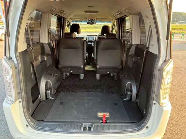 ステップワゴンスパーダ Ｚ　クールスピリット　ＨＤＤナビ　リアカメラ　フルセグ　フリップダウンモニター　スマートキー　ＨＩＤヘッドライト　両側パワスラ　車高調　ＵＳＢ　純正１７インチアルミ　ＥＴＣ（57枚目）