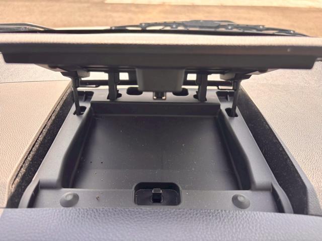 ｅＫスペースカスタム カスタムＴ　ｅ－アシスト　ＳＤナビ　フルセグＴＶ　リアカメラ　スマートキー　ＨＩＤヘッドライト　衝突軽減ブレーキ　両側パワスラ　Ｂｌｕｅｔｏｏｔｈ　純正１５インチアルミ（36枚目）