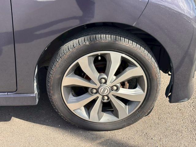 デイズルークス ハイウェイスター　Ｘ　Ｇパッケージ　メモリーナビ　フルセグＴＶ　アラウンドビューモニター　スマートキー　ＨＩＤヘッドライト　両側パワスラ　純正１５インチアルミ　ＥＴＣ（16枚目）