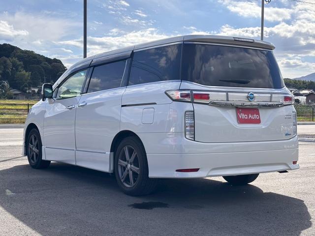 エルグランド 250ハイウェイスターアーバンクロム HDDナビ フルセグTV リアカメラ フリップダウンモニター スマートキー HIDヘッドライト 両側パワスラ 前ドラレコ Bluetooth 社外17インチアルミ ETC(9枚目)